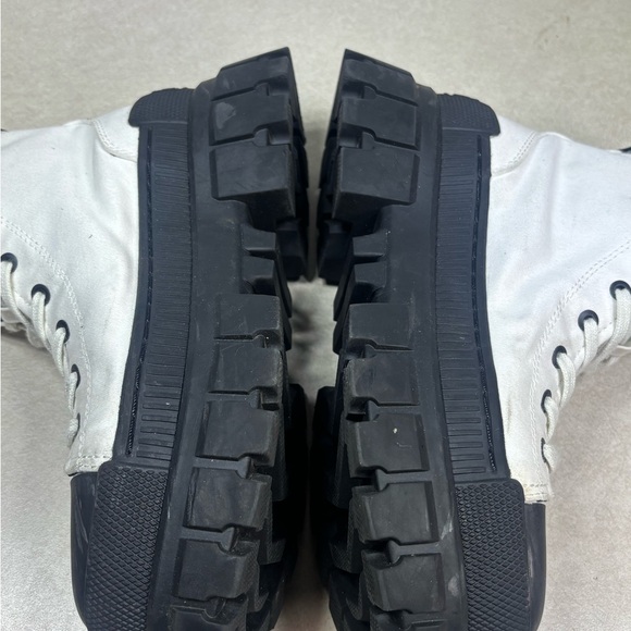 Palladium Revolt Hi Tx Sneaker Combat Boots S3 Star White Womens Size 6.5 - Picture 9 of 16